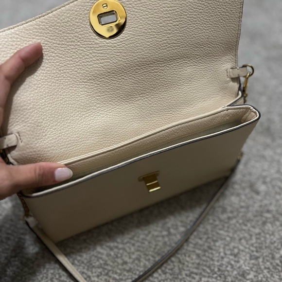 Tory Burch cream with gold hardware shoulder clutch - Picture 7 of 8
